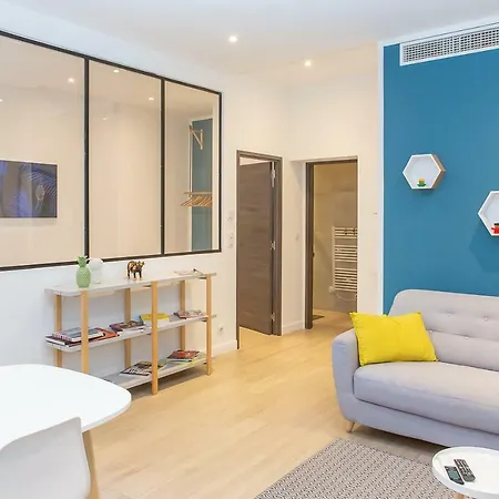 Apartment Espace Serendipity Hoche *