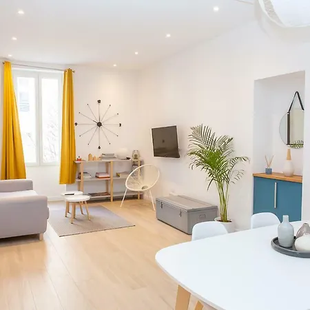 Espace Serendipity Hoche Apartment *